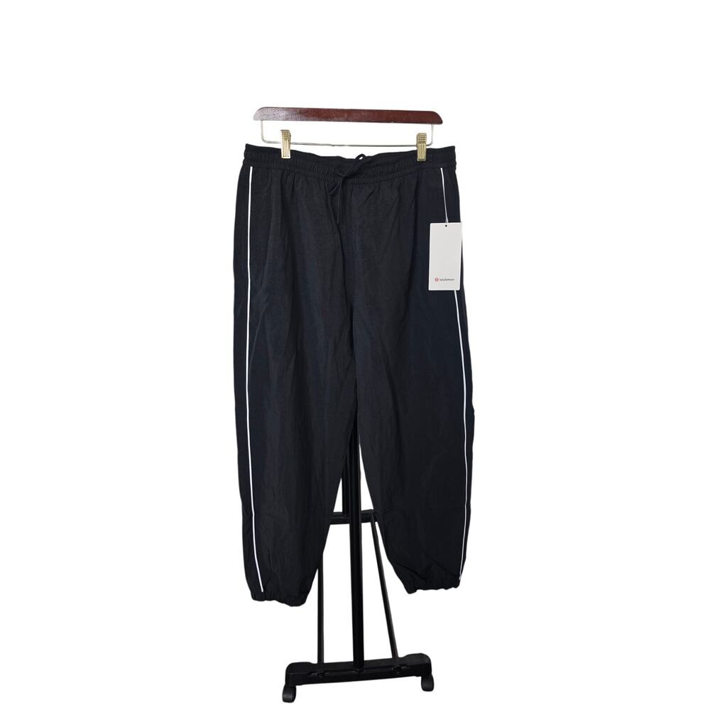 Lululemon License to Train Woven MR Jogger NWT Black Size L